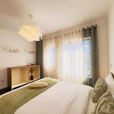 Casa Campos - Refresh - 2-bedroom Apartment