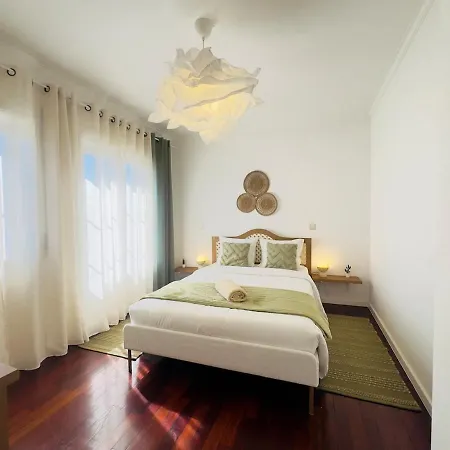 Casa Campos - Refresh - 2-bedroom *